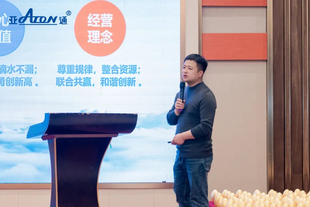 1712884782515649.jpg 12.jpg